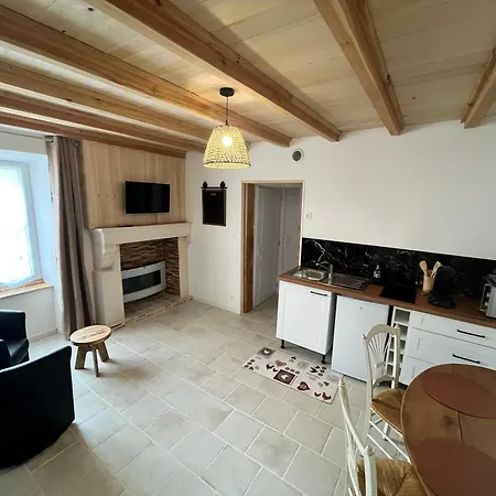 Pensionat Les Petits Jardins De De Charme Cisse