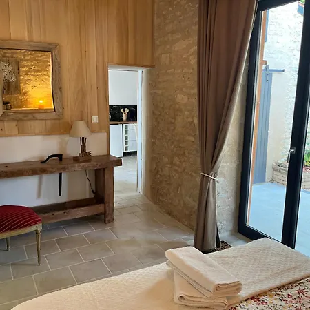 Les Petits Jardins De De Charme Pensionat Cisse