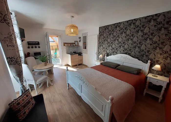 Gasthof Les Petits Jardins De De Charme Cisse