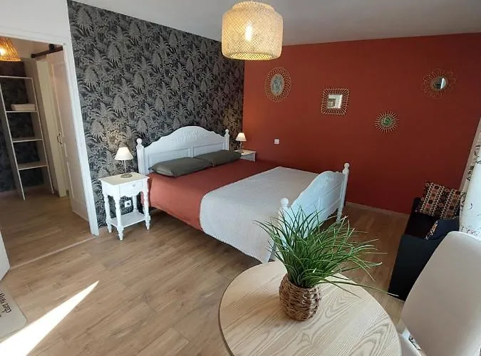 Gasthof Les Petits Jardins De De Charme Cisse