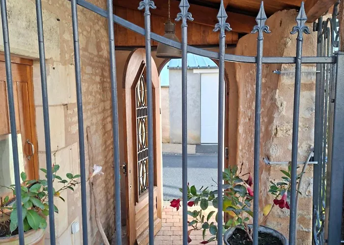 Gasthof Les Petits Jardins De De Charme Cisse